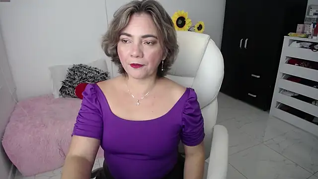 Snapshot of Ghada_milf chatting on 02-17-25, 11:20 Ghada milf online show from 02-17-25, 11:20