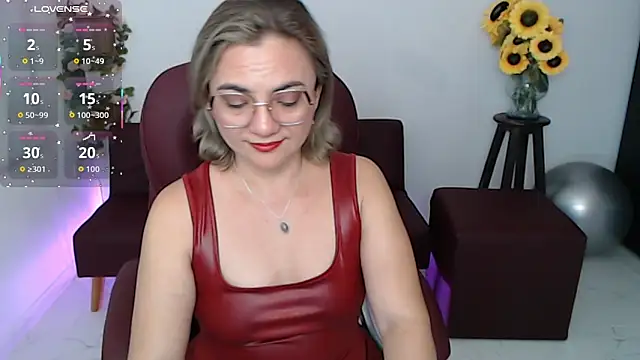 Ghada milf online show from 05-09-26, 10:59
