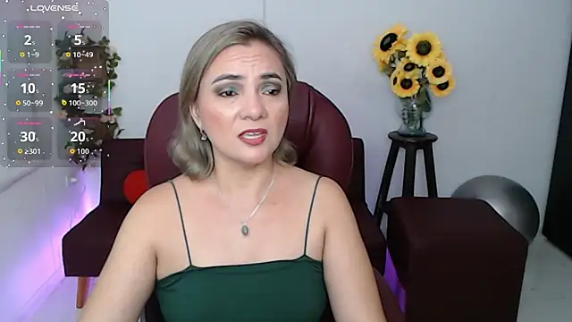 Ghada milf online show from 05-11-26, 11:02