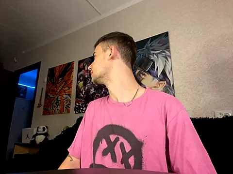 Snapshot of Mike_severi2 chatting on 10-01-25, 04:51 Mike severi2 online show from 10-01-25, 04:51