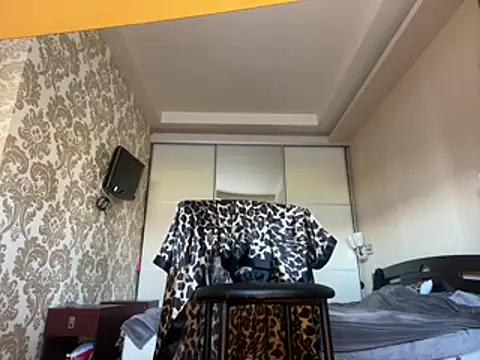 Snapshot of Mike_severi2 chatting on 04-05-26, 12:13 Mike severi2 online show from 04-05-26, 12:13