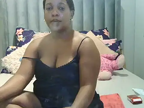 Amberbela online show from 12-29-24, 05:01