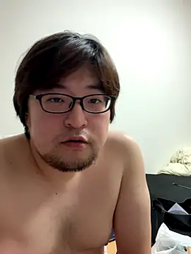 yuuki198912 online show from 11-11-25, 05:13