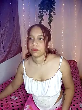 emma-19- online show from 05-07-26, 06:52