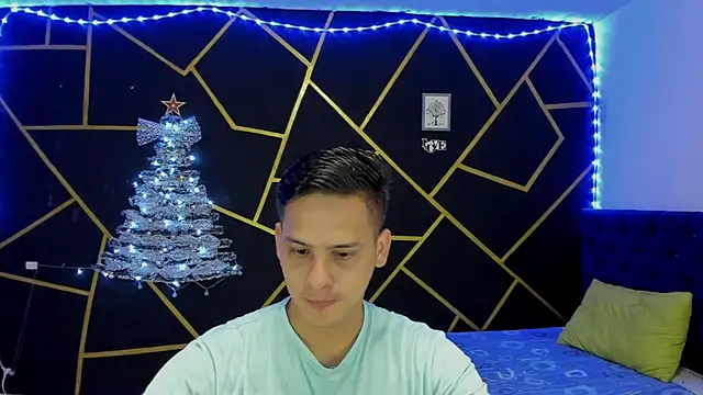 Snapshot of JANER_03 chatting on 12-06-24, 03:41 JANER 03 online show from 12-06-24, 03:41