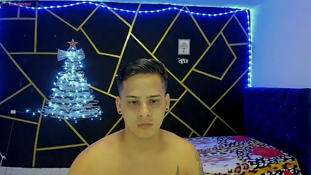 Snapshot of JANER_03 chatting on 12-14-24, 11:23 JANER 03 online show from 12-14-24, 11:23