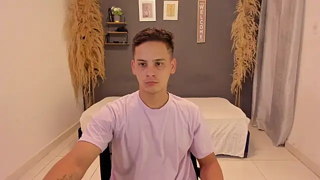 Snapshot of JANER_03 chatting on 09-10-25, 07:36 JANER 03 online show from 09-10-25, 07:36