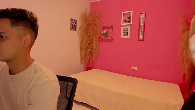 Snapshot of JANER_03 chatting on 11-01-25, 06:21 JANER 03 online show from 11-01-25, 06:21