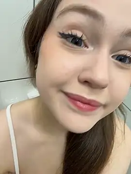 Peachy Dream online show from 05-14-26, 08:48