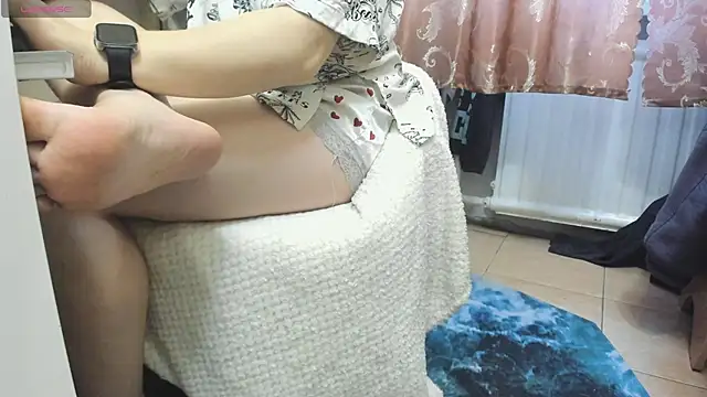 Queen Sport online show from 12-16-25, 08:19