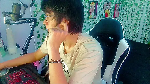 Andy gray online show from 03-04-26, 11:27