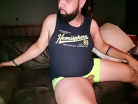 CuriousBear online show from 12-04-25, 12:09