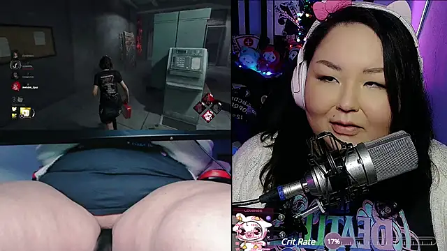 Snapshot of EmGreens chatting on 01-19-25, 09:44 EmGreens online show from 01-19-25, 09:44