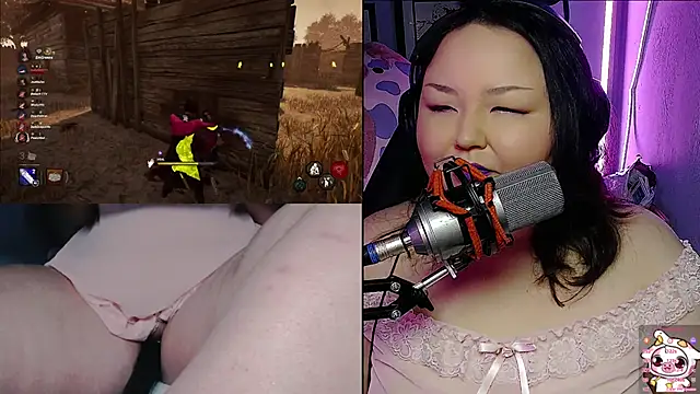 Snapshot of EmGreens chatting on 02-15-25, 08:00 EmGreens online show from 02-15-25, 08:00