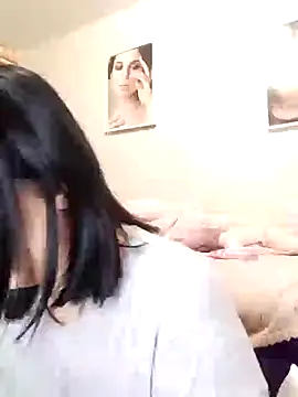 AdelinaJude online show from 12-07-24, 11:07