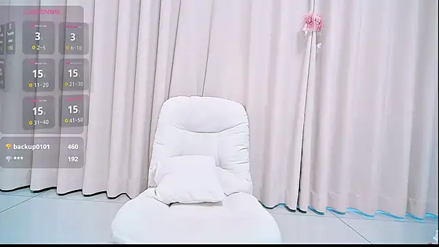 Aster Hoa online show from 09-27-25, 03:33