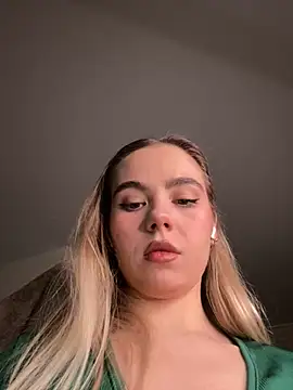SkyBriii online show from 02-26-25, 06:21