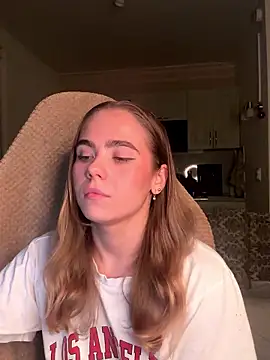 SkyBriii online show from 10-07-25, 07:11