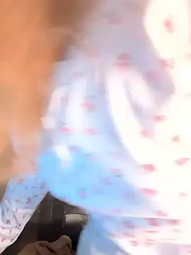 SkyBriii online show from 10-19-25, 05:57