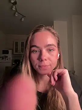 SkyBriii online show from 10-21-25, 07:03