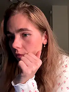 SkyBriii online show from 10-23-25, 07:56