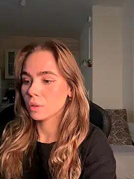 SkyBriii online show from 10-26-25, 12:55