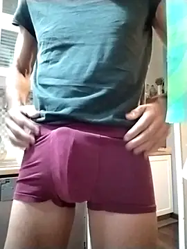 Snapshot of Frabox65 chatting on 11-15-25, 06:00 Frabox65 online show from 11-15-25, 06:00