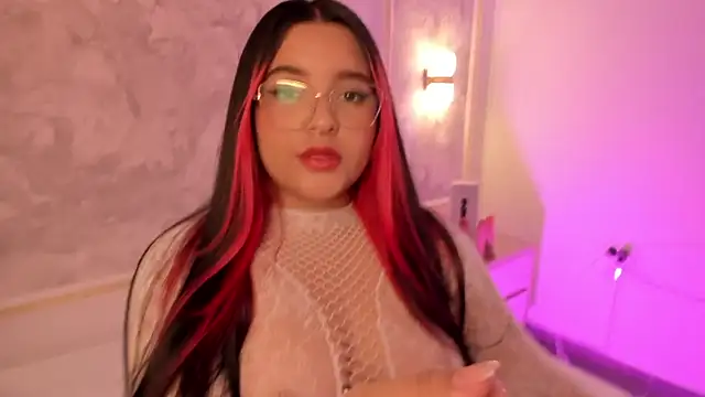 victoria18x online show from 10-10-25, 07:13