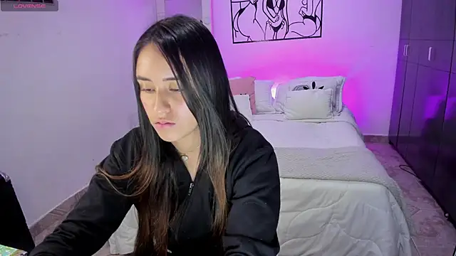 Tinylottie online show from 02-25-25, 02:25