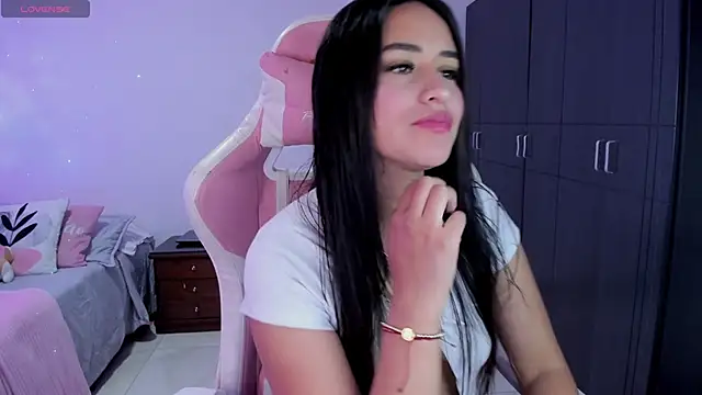 Tinylottie online show from 10-31-25, 11:55