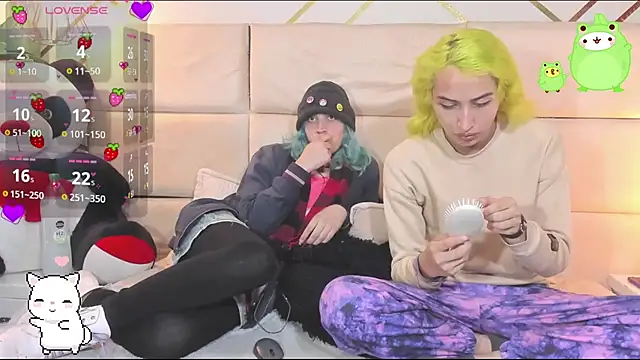 -kisa  online show from 10-25-25, 02:30