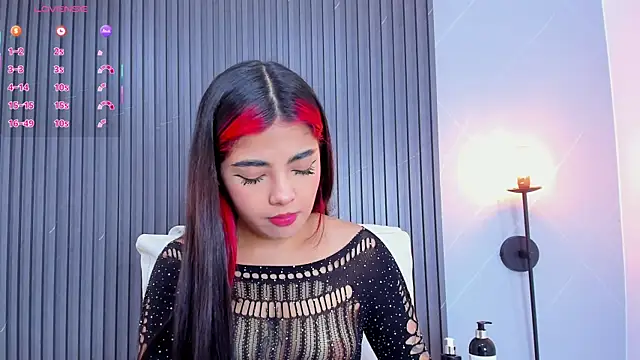 stephany roses  online show from 02-19-25, 07:27