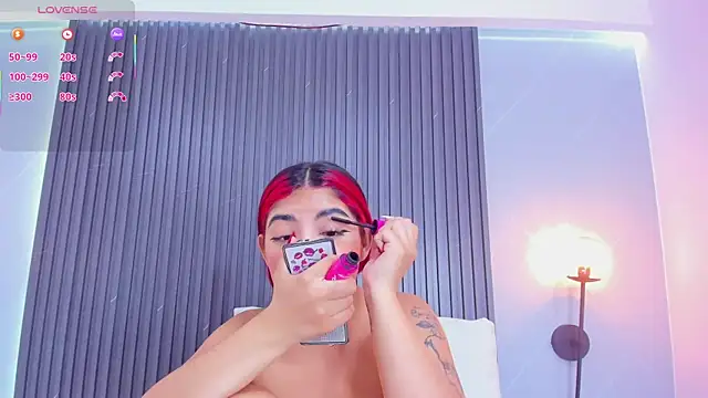 stephany roses  online show from 02-22-25, 07:36