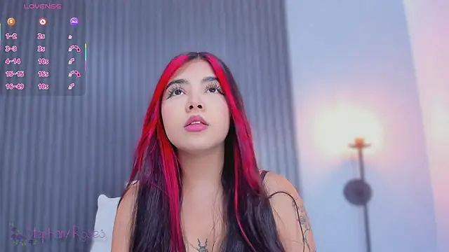 stephany roses  online show from 03-05-25, 07:27