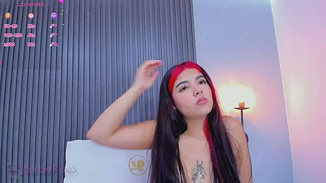 stephany roses  online show from 03-19-25, 01:43