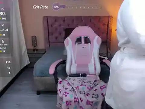 brithany smiith  online show from 03-18-25, 04:15