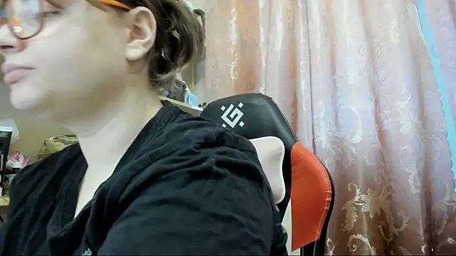 Seductive She Wolf online show from 05-05-26, 06:16