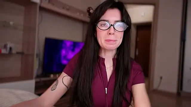 Snapshot of Wonder_Power chatting on 12-21-25, 05:31 Wonder Power online show from 12-21-25, 05:31