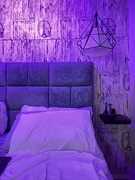 AbyThompson online show from 02-04-25, 02:07