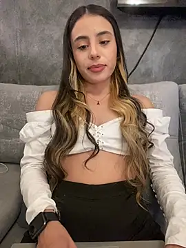 AbyThompson online show from 02-19-25, 07:38