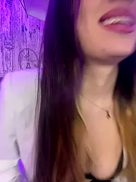 AbyThompson online show from 09-30-25, 12:21