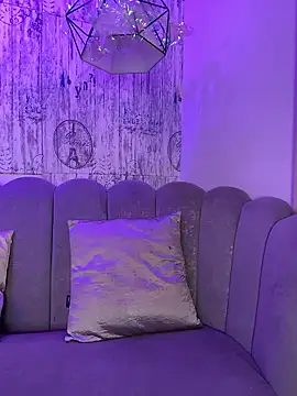 AbyThompson online show from 01-11-26, 01:38