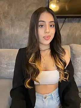 Snapshot of AbyThompson chatting on 02-09-26, 02:54 AbyThompson online show from 02-09-26, 02:54