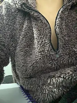 Snapshot of AbyThompson chatting on 02-19-26, 01:45 AbyThompson online show from 02-19-26, 01:45