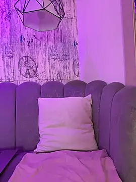 Snapshot of AbyThompson chatting on 02-22-26, 01:53 AbyThompson online show from 02-22-26, 01:53