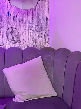 Snapshot of AbyThompson chatting on 02-25-26, 02:05 AbyThompson online show from 02-25-26, 02:05