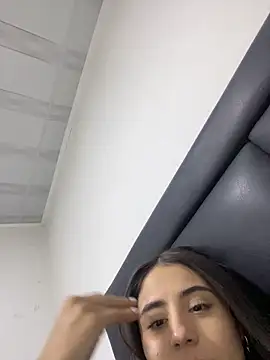 Snapshot of AbyThompson chatting on 03-07-26, 01:24 AbyThompson online show from 03-07-26, 01:24