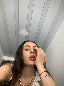 Snapshot of AbyThompson chatting on 03-09-26, 08:13 AbyThompson online show from 03-09-26, 08:13