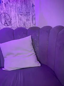 Snapshot of AbyThompson chatting on 03-22-26, 02:20 AbyThompson online show from 03-22-26, 02:20