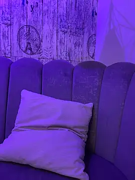 Snapshot of AbyThompson chatting on 03-25-26, 07:58 AbyThompson online show from 03-25-26, 07:58